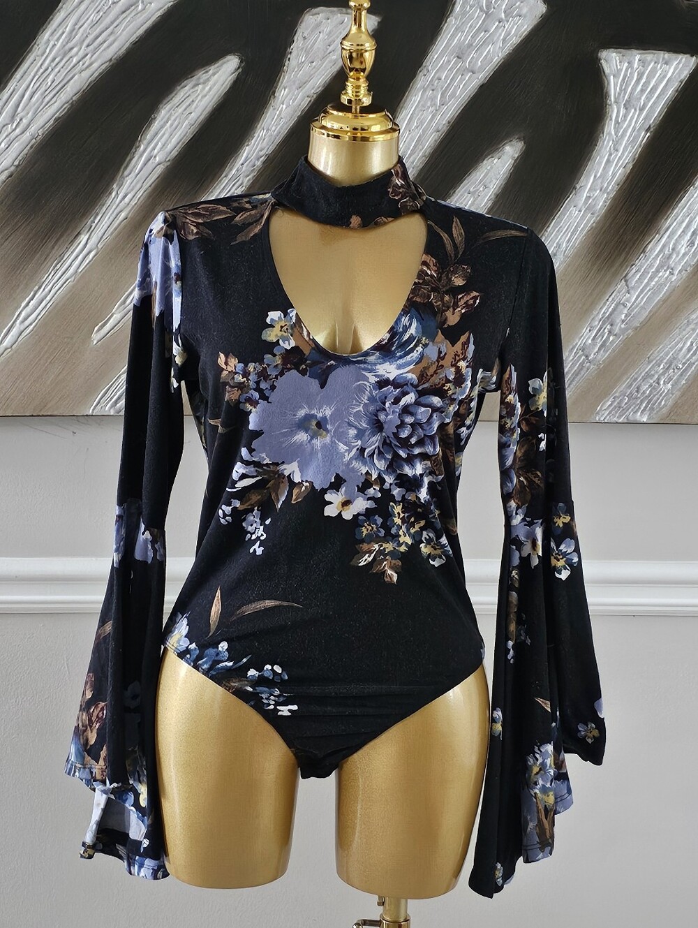 Black Floral Choker Neck Bell Sleeve Bodysuit Size M